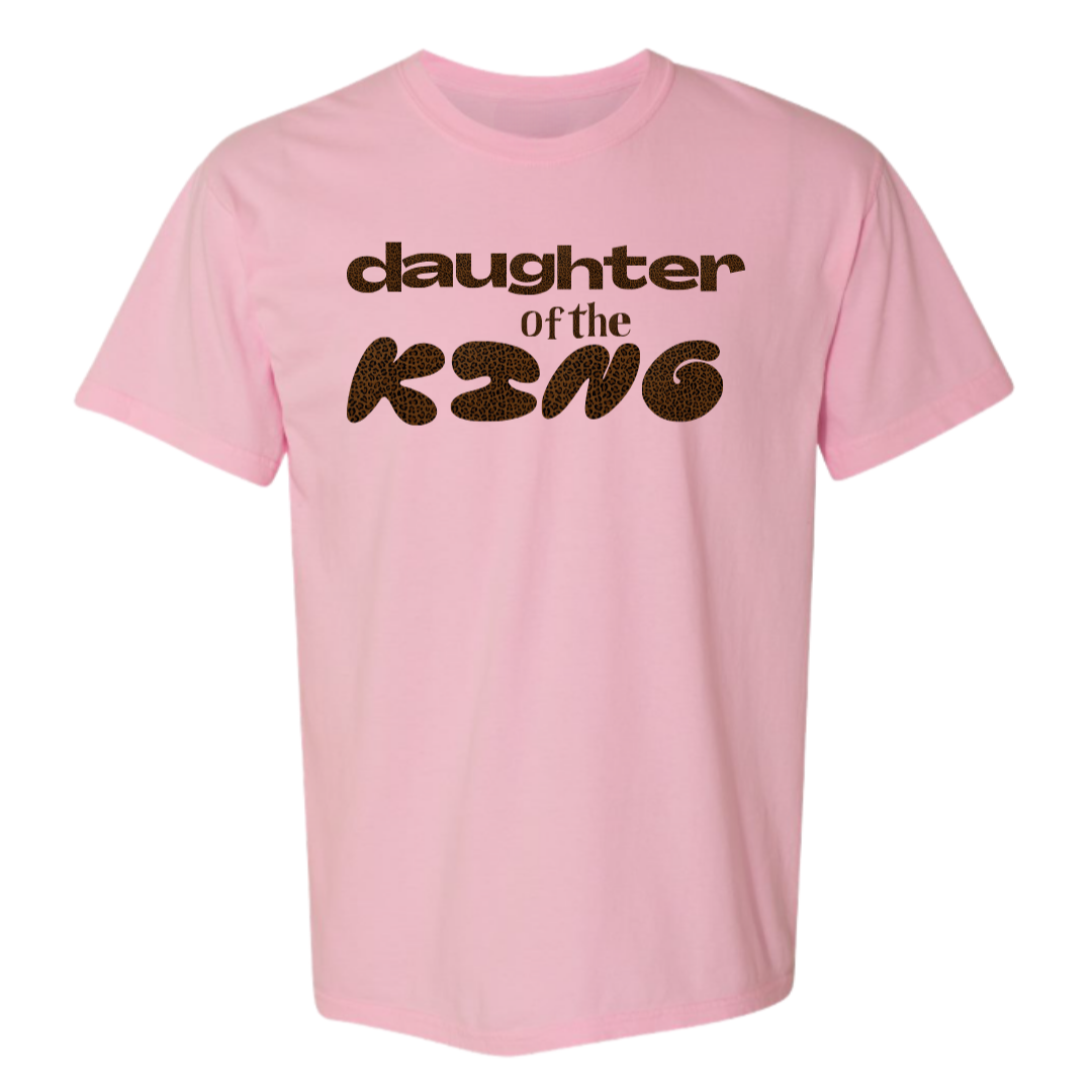 WOMEN'S HEAVYWEIGHT TEE- DAUGHTER OF THE KING